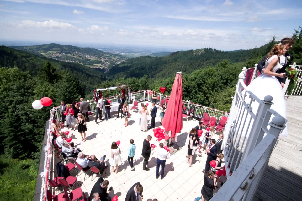 Eventhaus Wiedenfelsen - im Wald mit traumhaften Fernblick Bild 1