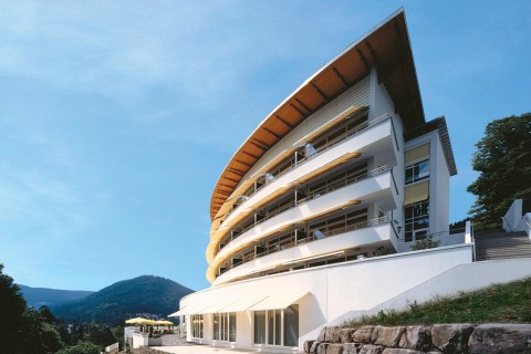 Schwarzwald Panorama | Hotel mit Panoramablick, Hochzeitslocations Bad Herrenalb, Kontaktbild