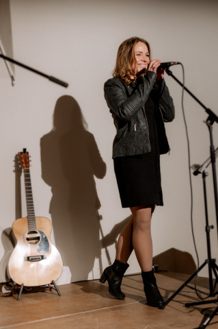 Nicole Urschinger, Musiker · DJ's · Bands Kleines Wiesental, Kontaktbild