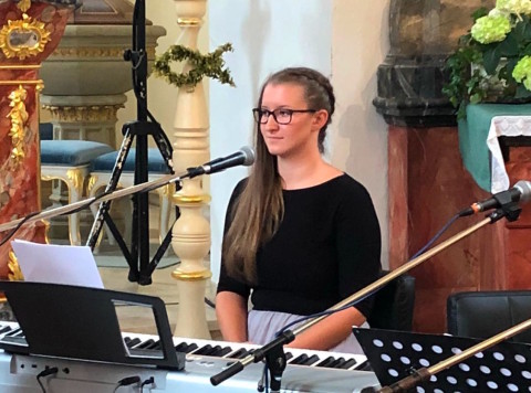 Hochzeitssängerin Monia Hummel, Musiker · DJ's · Bands Löffingen, Kontaktbild