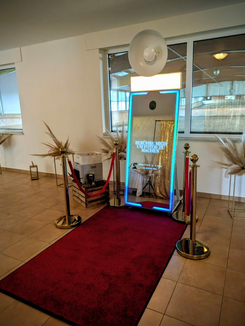 Spiegel Event | VIP Fotospiegel & KI Fotobox, Fotoboxen Wiernsheim, Kontaktbild