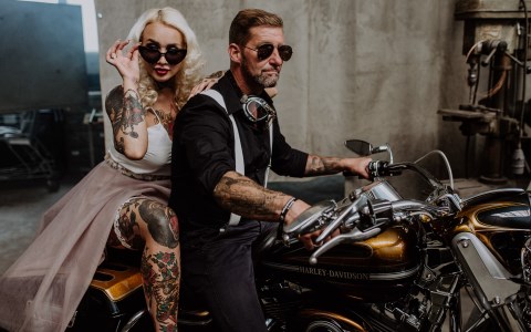 Styled Shoot: Stilechte Rocker-Hochzeit Bild 1