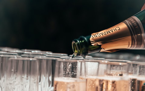 Die Auswahl des perfekten Champagners für euren Hochzeitstag Bild 1